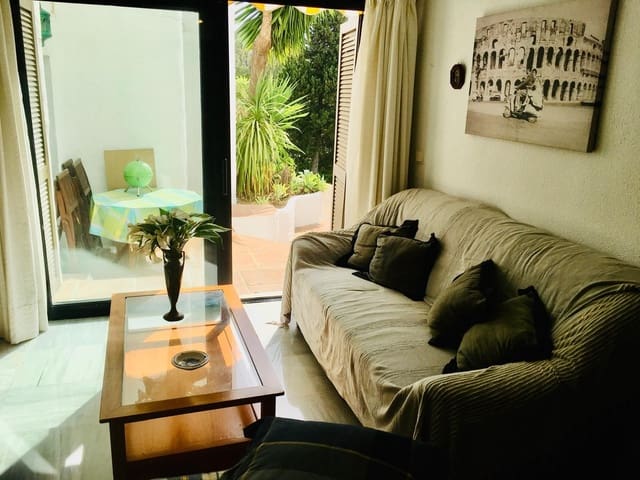 2 slaapkamer Appartement te koop in Golden Mile, Marbella met zwembad - € 465.000 (Ref: 10153556)