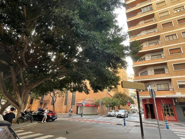 4 soverom Leilighet til salgs i La Malagueta, Málaga by - € 890 000 (Ref: 10153559)