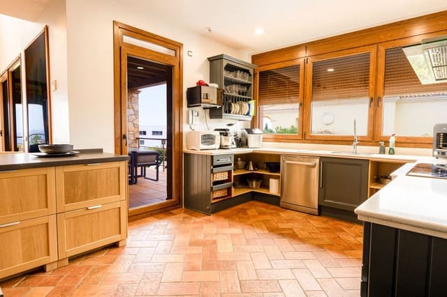 4 camera da letto Villa in vendita in La Alcaidesa con piscina garage - 1.695.000 € (Rif: 10153561)
