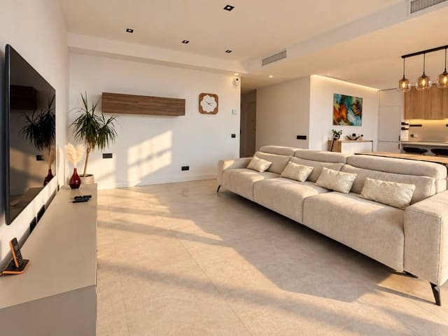 3 bedroom Penthouse for sale in Los Monteros, Marbella with garage - € 1,295,000 (Ref: 10153566)