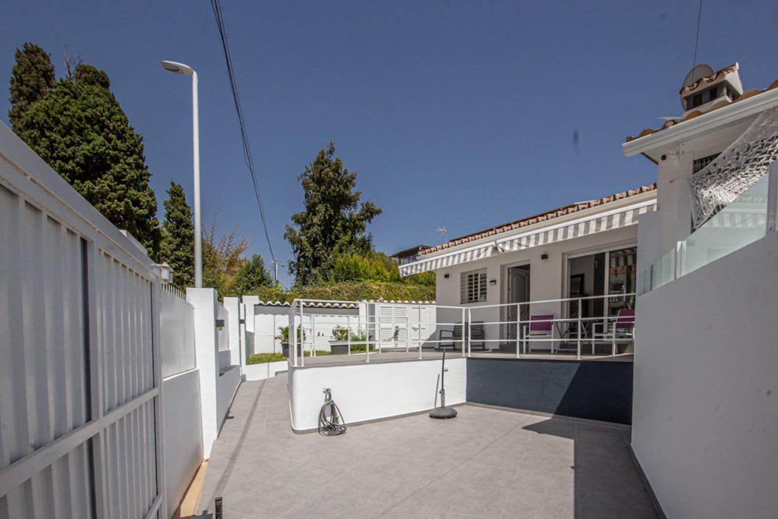 2 slaapkamer Bungalow te koop in Costabella met garage - € 489.000 (Ref: 10153571)