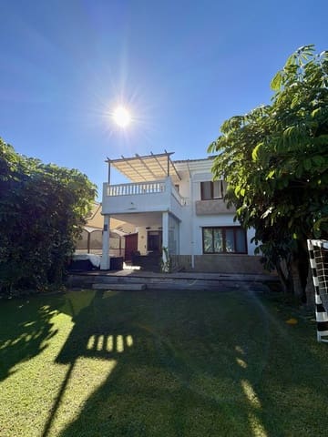 4 soverom Kjedet enebolig til salgs i Benalmádena med svømmebasseng - € 930 000 (Ref: 10153572)
