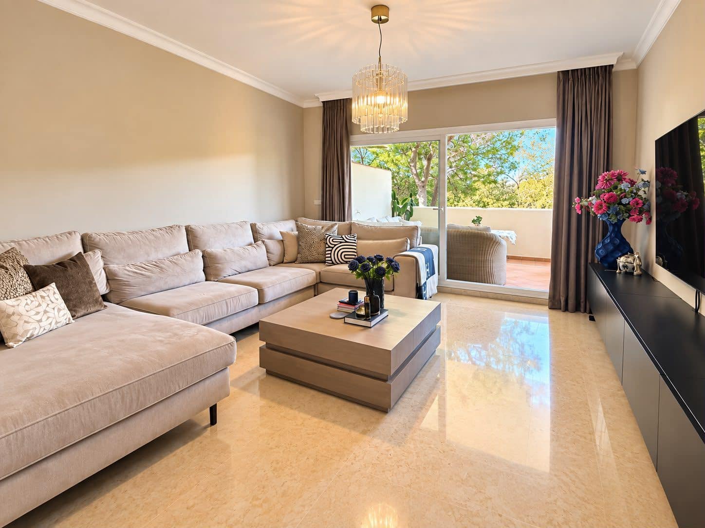 3 chambre Appartement à vendre à Marbella avec piscine garage - 420 000 € (Ref: 10153574)