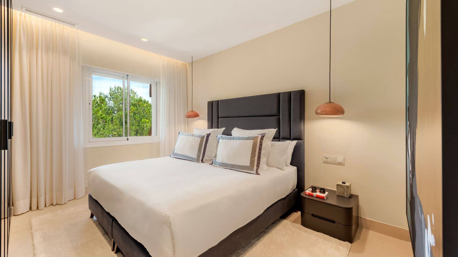3 camera da letto Appartamento in vendita in New Golden Mile con piscina - 2.395.000 € (Rif: 10153581)