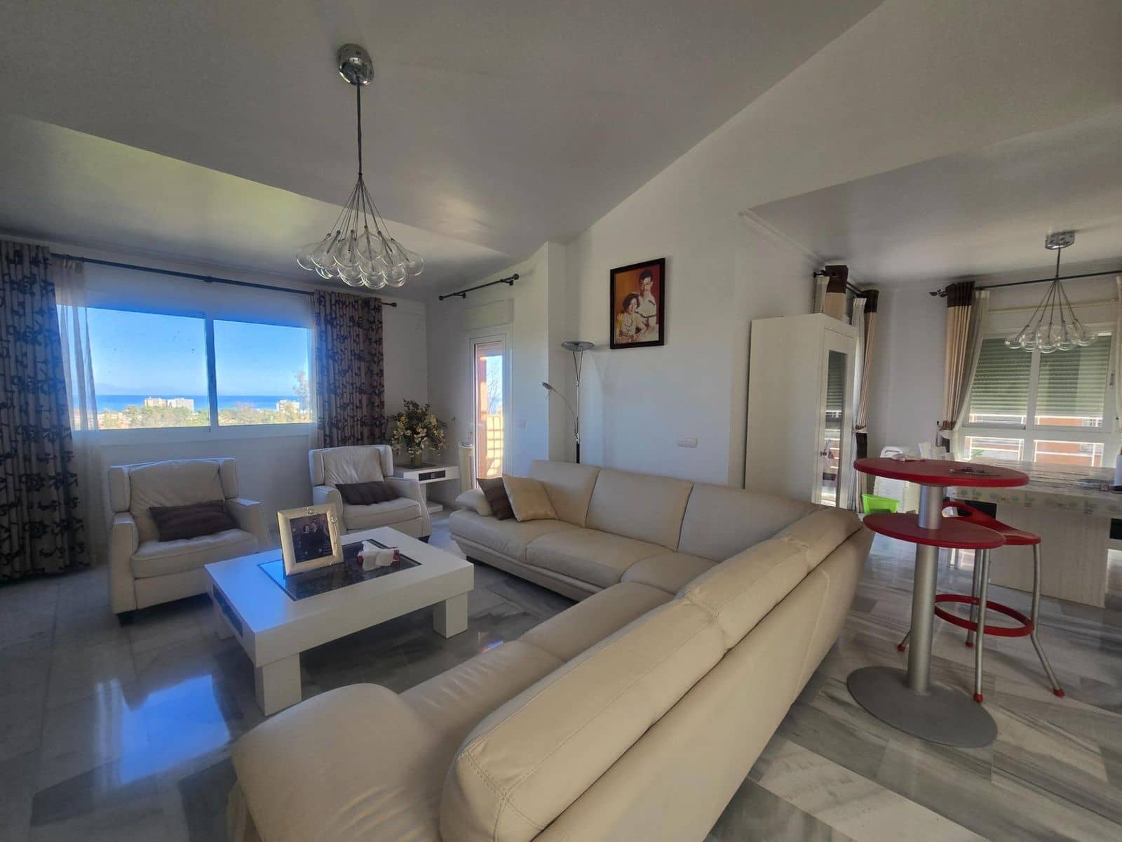 3 slaapkamer Villa te koop in Torremolinos met garage - € 950.000 (Ref: 10153588)