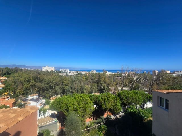 3 slaapkamer Villa te koop in Torremolinos met garage - € 950.000 (Ref: 10153588)