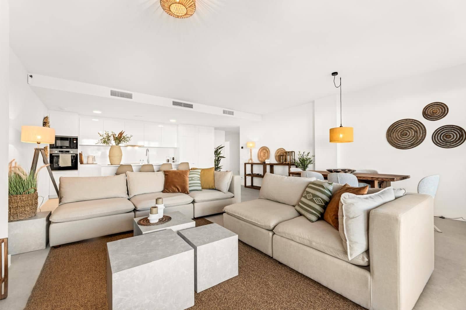 3 sypialnia Apartament na sprzedaż w Estepona z basenem garażem - 670 000 € (Ref: 10153590)