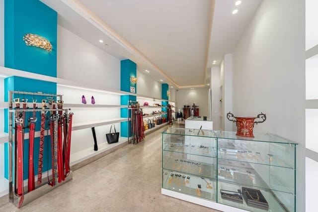 Virksomhed til salg i Marbella - € 460.000 (Ref: 10153596)