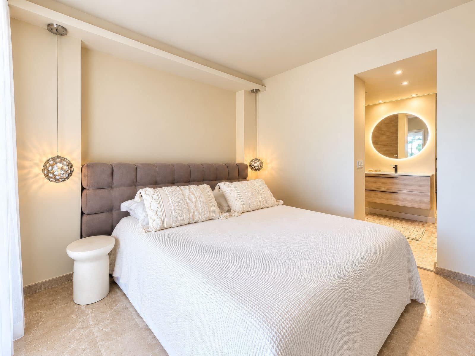 3 camera da letto Appartamento in vendita in Nueva Andalucia - 1.150.000 € (Rif: 10153598)