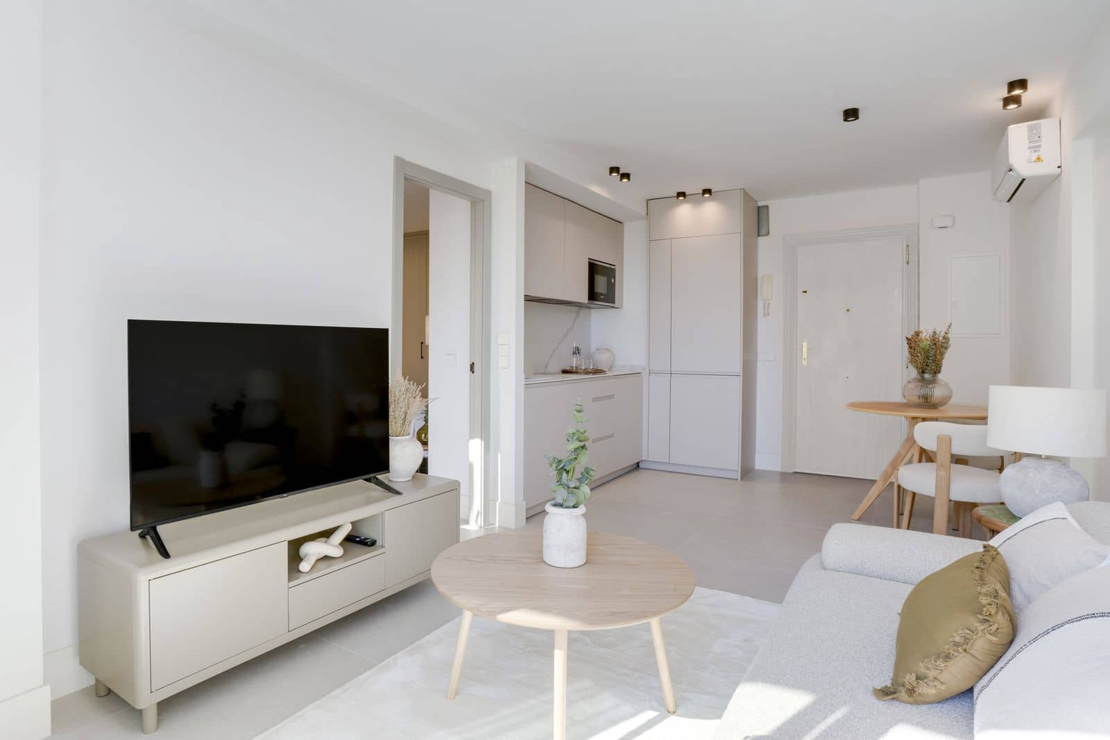 1 bedroom Apartment for sale in Marbella - € 319,000 (Ref: 10153599)