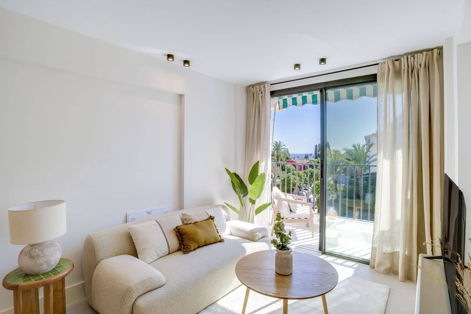 1 bedroom Apartment for sale in Marbella - € 319,000 (Ref: 10153599)