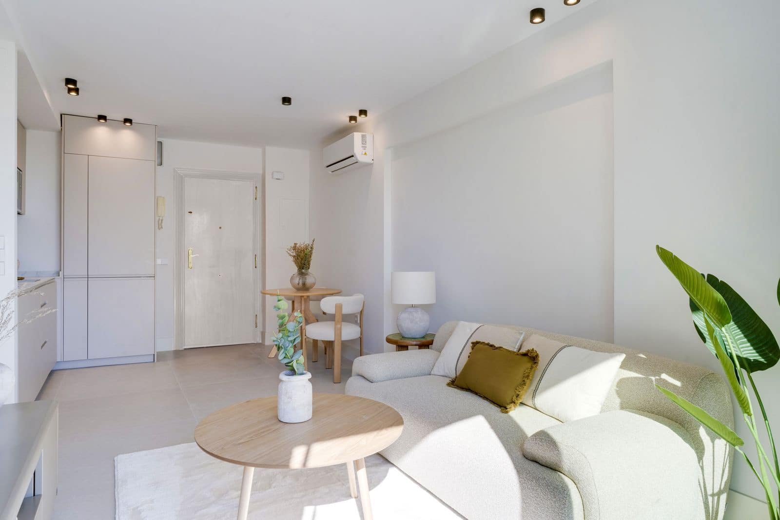 1 bedroom Apartment for sale in Marbella - € 319,000 (Ref: 10153599)