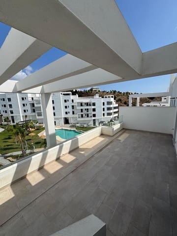 3 soveværelse Penthouse til salg i Este, Málaga by med swimmingpool - € 799.500 (Ref: 10153600)