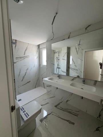 3 soveværelse Penthouse til salg i Este, Málaga by med swimmingpool - € 799.500 (Ref: 10153600)