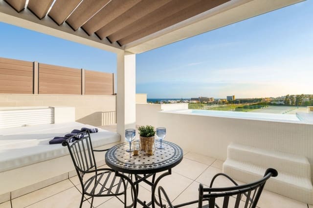 3 quarto Penthouse para venda em La Cala de Mijas, Mijas com piscina garagem - 820 000 € (Ref: 10153602)