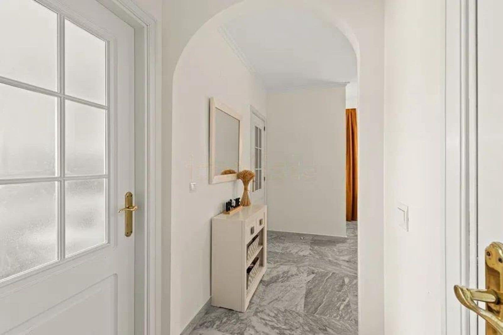 2 soveværelse Penthouse til salg i San Pedro de Alcantara med swimmingpool garage - € 410.000 (Ref: 10153609)