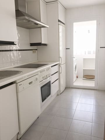 2 chambre Penthouse à vendre à Nueva Andalucia, Marbella avec piscine garage - 520 000 € (Ref: 10153616)