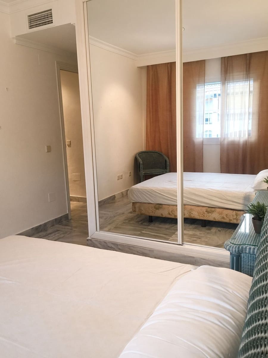 2 chambre Penthouse à vendre à Nueva Andalucia avec piscine garage - 520 000 € (Ref: 10153616)
