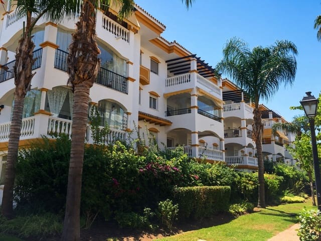 2 chambre Penthouse à vendre à Nueva Andalucia, Marbella avec piscine garage - 520 000 € (Ref: 10153616)
