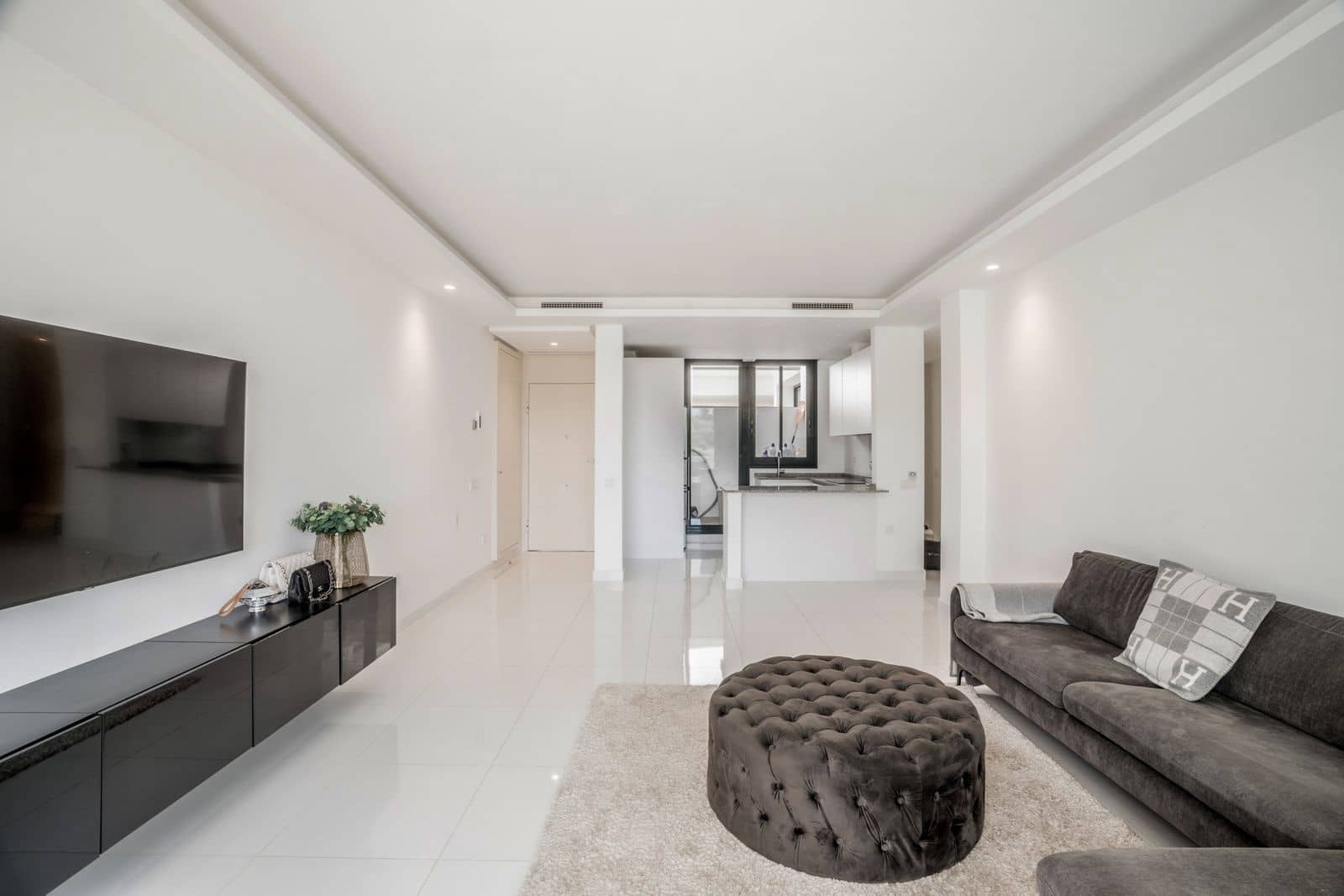 2 sovrum Takvåning till salu i Benahavis med pool garage - 775 000 € (Ref: 10153617)