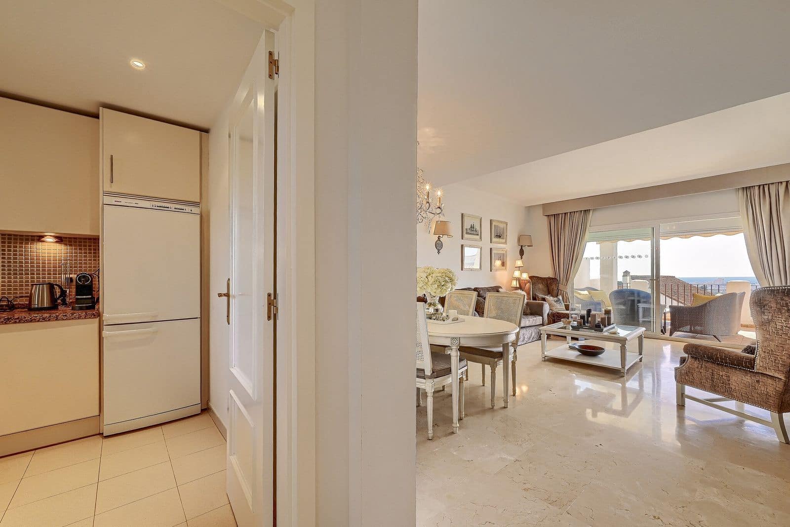3 camera da letto Attico in vendita in Nueva Andalucia con piscina garage - 1.200.000 € (Rif: 10153618)