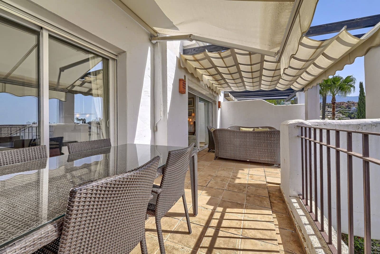 3 camera da letto Attico in vendita in Nueva Andalucia con piscina garage - 1.200.000 € (Rif: 10153618)