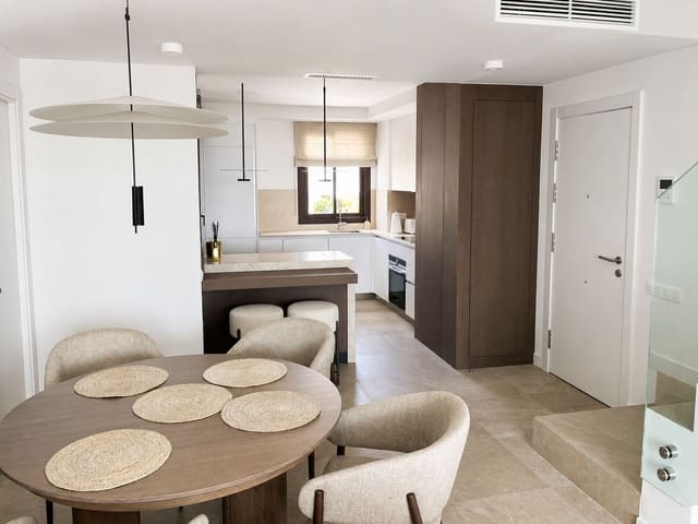 3 quarto Penthouse para venda em Estepona - 1 390 000 € (Ref: 10153620)