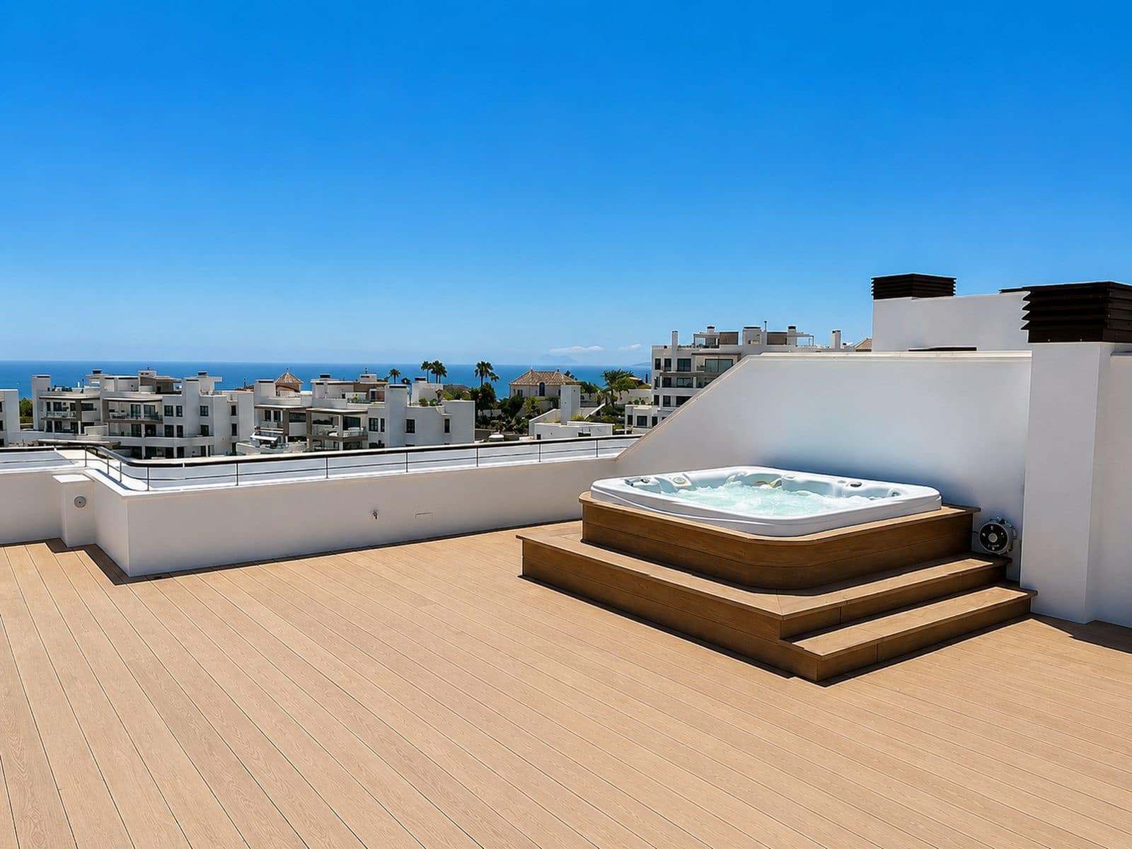 3 quarto Penthouse para venda em Estepona - 1 390 000 € (Ref: 10153620)