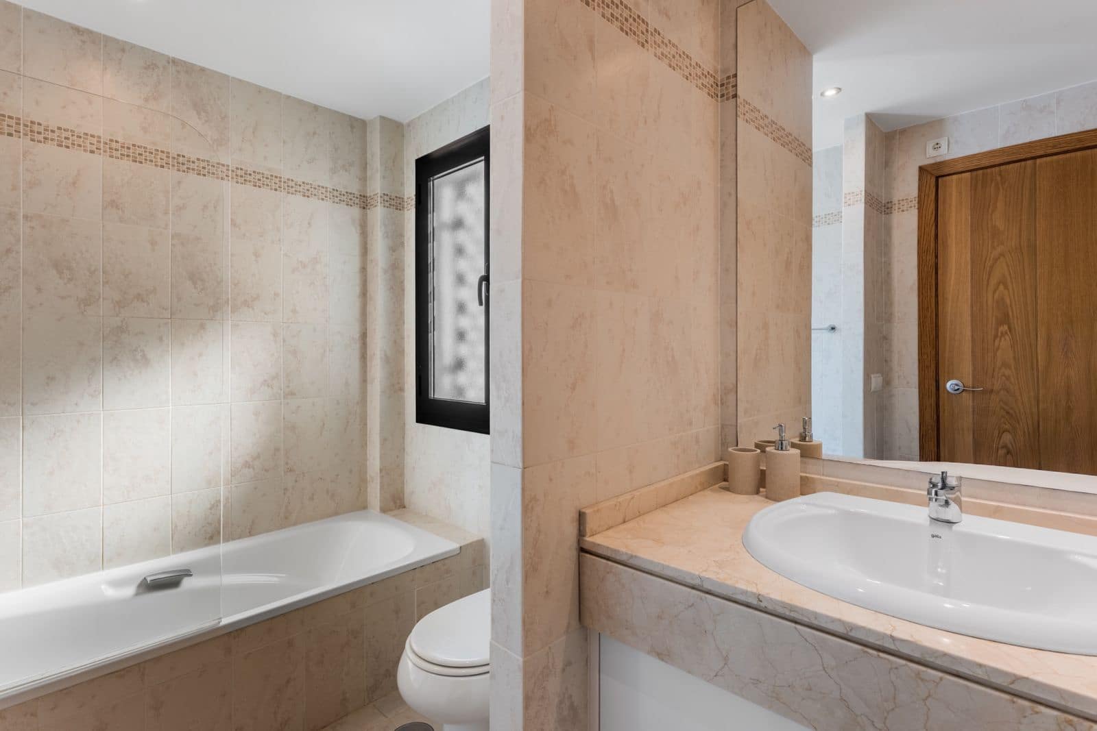 2 camera da letto Attico in vendita in New Golden Mile con piscina garage - 435.000 € (Rif: 10153623)