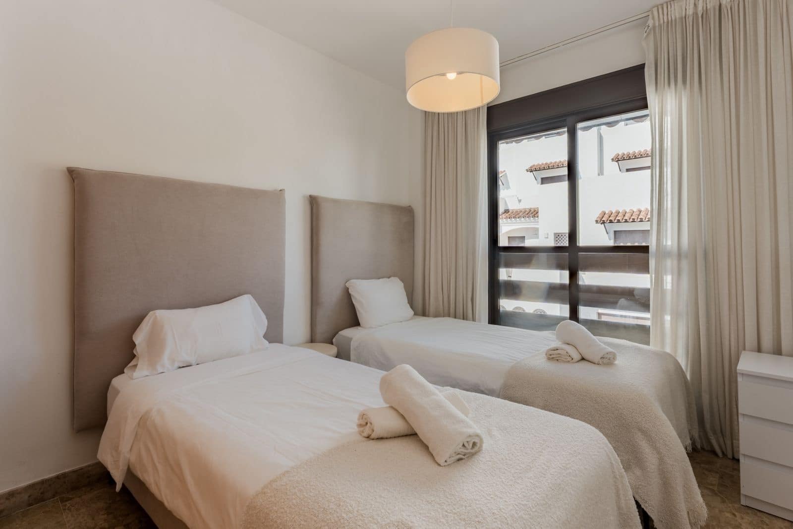 2 camera da letto Attico in vendita in New Golden Mile con piscina garage - 435.000 € (Rif: 10153623)