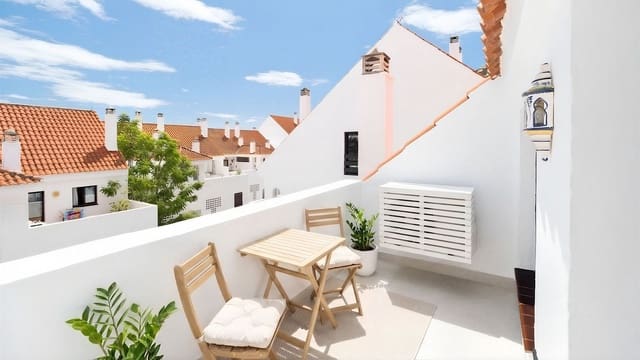 3 quarto Penthouse para venda em Nueva Andalucia, Marbella com garagem - 799 000 € (Ref: 10153625)