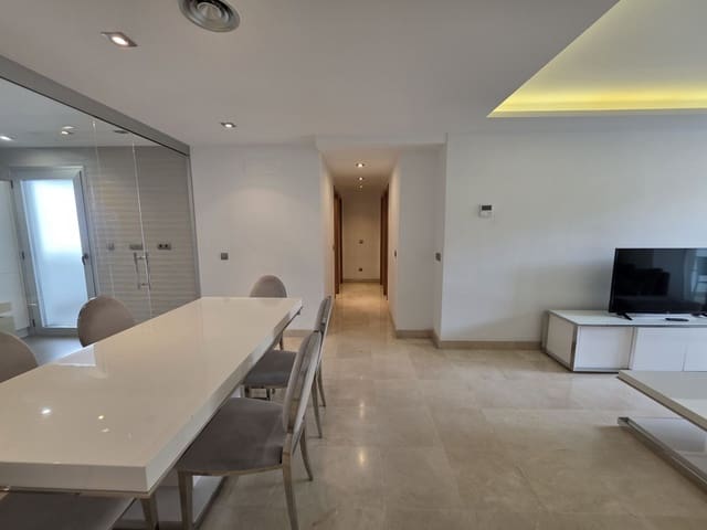 3 slaapkamer Penthouse te koop in San Pedro de Alcantara, Marbella met garage - € 675.000 (Ref: 10153626)