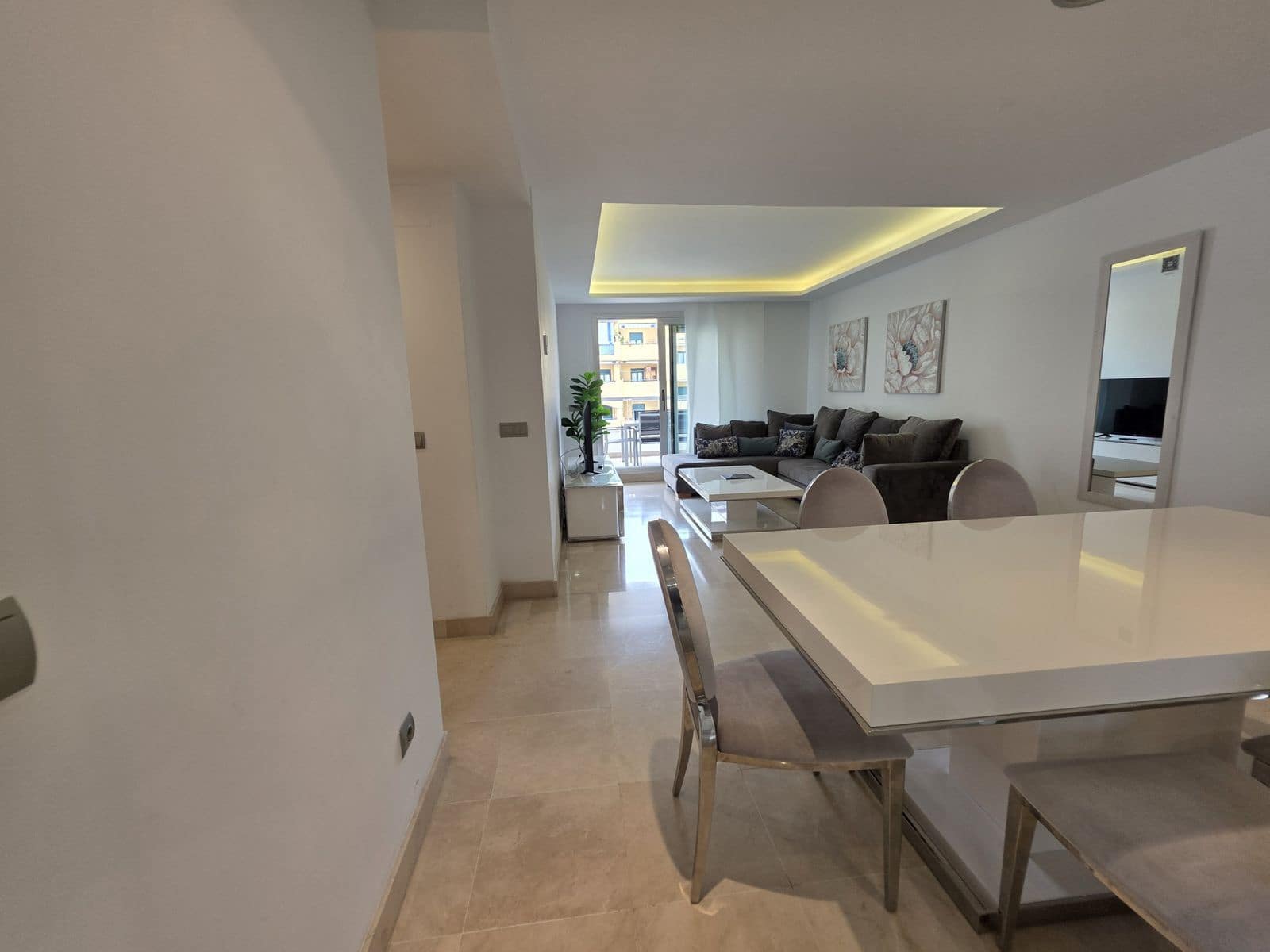 3 slaapkamer Penthouse te koop in San Pedro de Alcantara met garage - € 675.000 (Ref: 10153626)