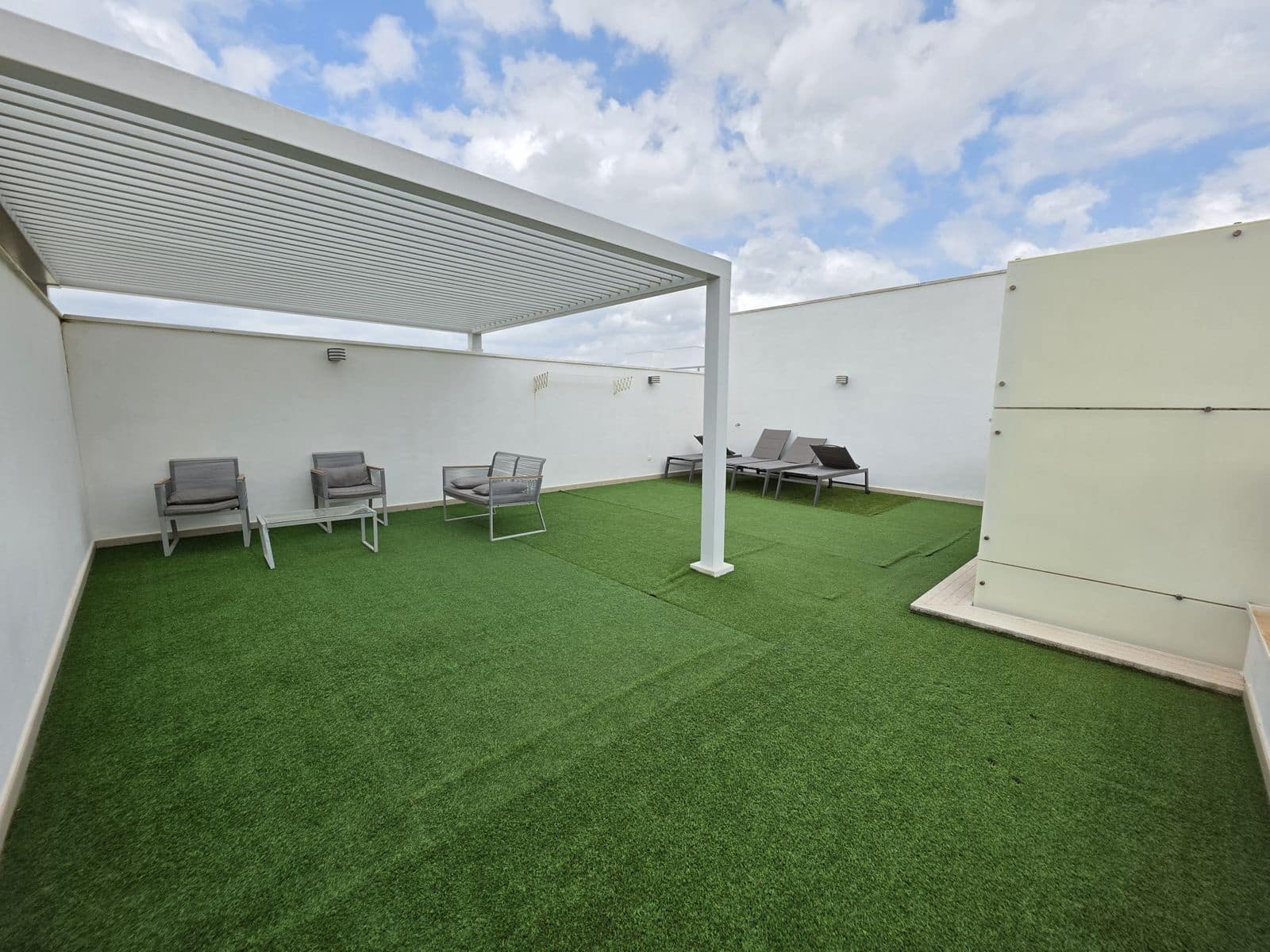 3 slaapkamer Penthouse te koop in San Pedro de Alcantara met garage - € 675.000 (Ref: 10153626)
