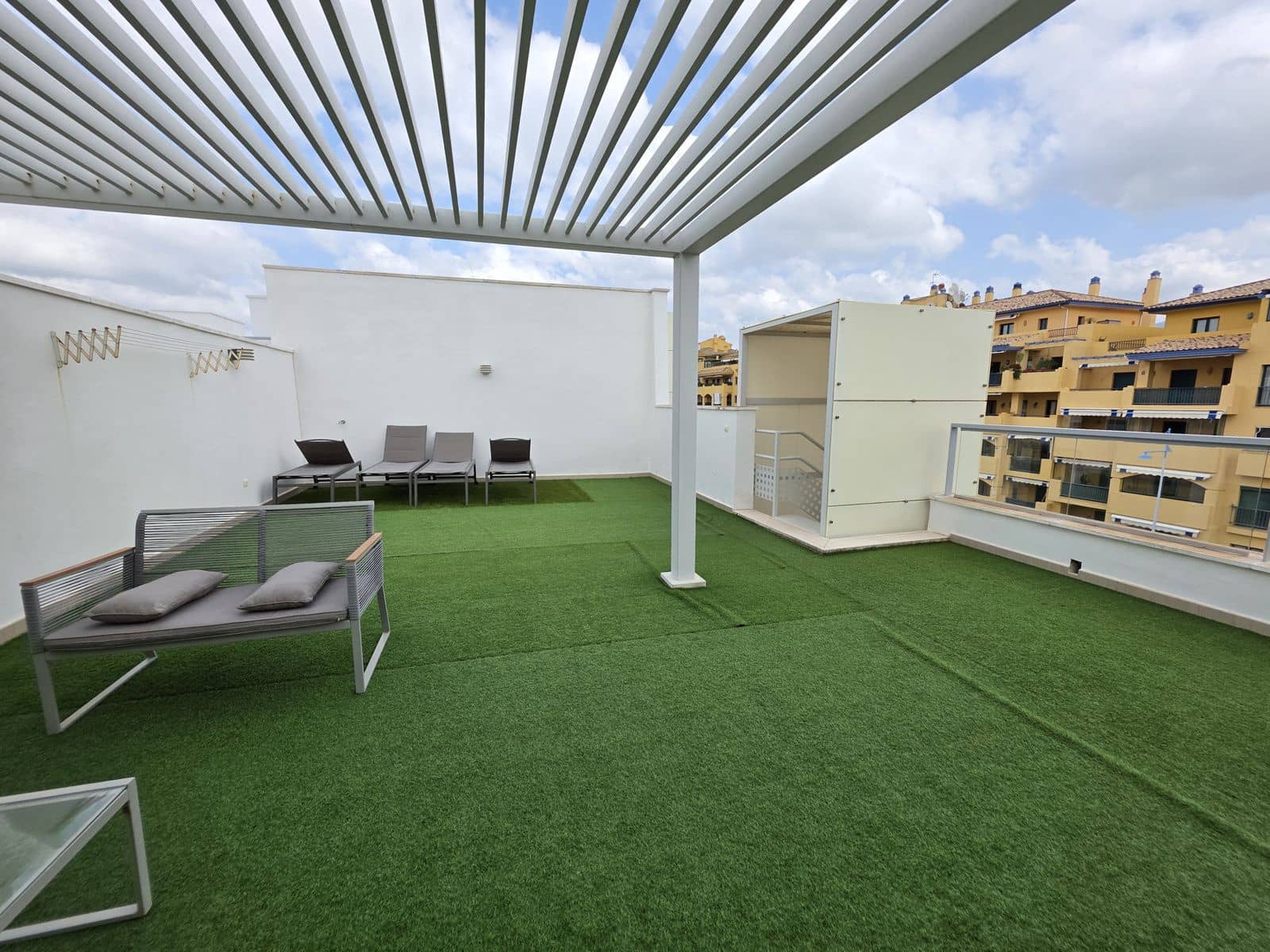 3 slaapkamer Penthouse te koop in San Pedro de Alcantara met garage - € 675.000 (Ref: 10153626)