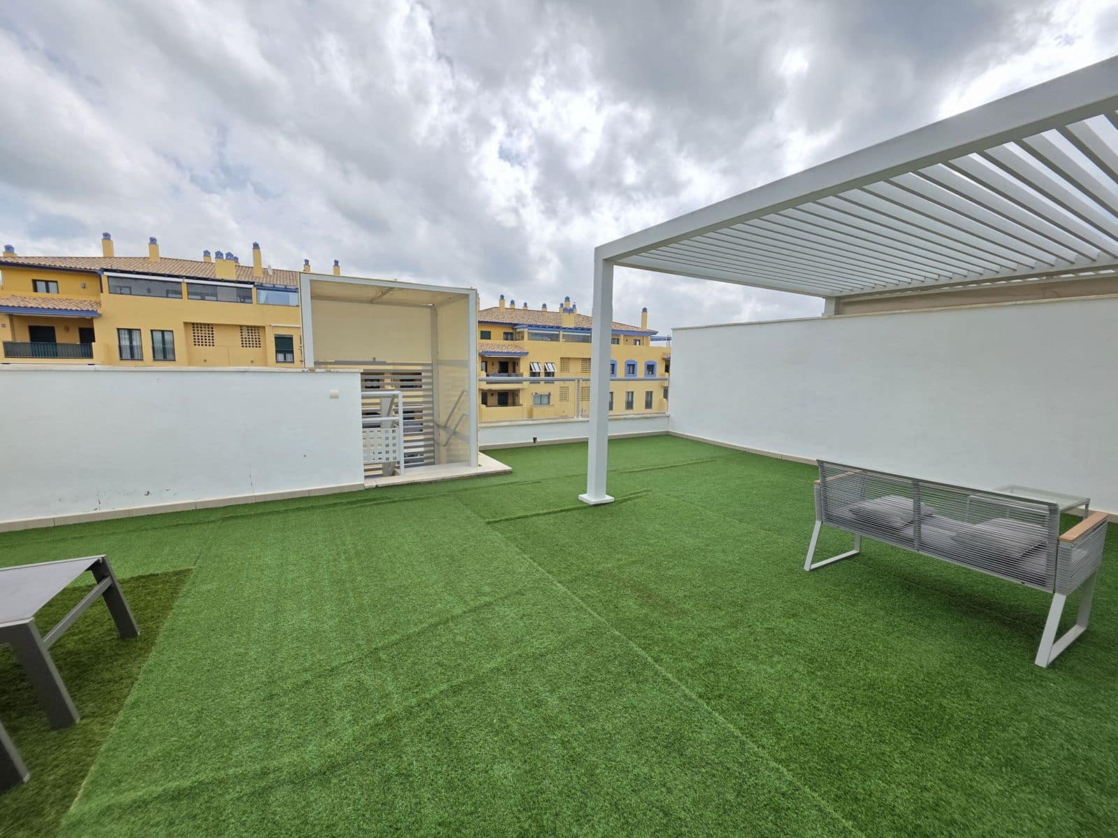 3 slaapkamer Penthouse te koop in San Pedro de Alcantara met garage - € 675.000 (Ref: 10153626)
