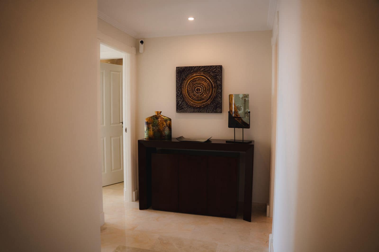 3 bedroom Beach Apartment for sale in Estepona with pool garage - € 556,000 (Ref: 10153627)