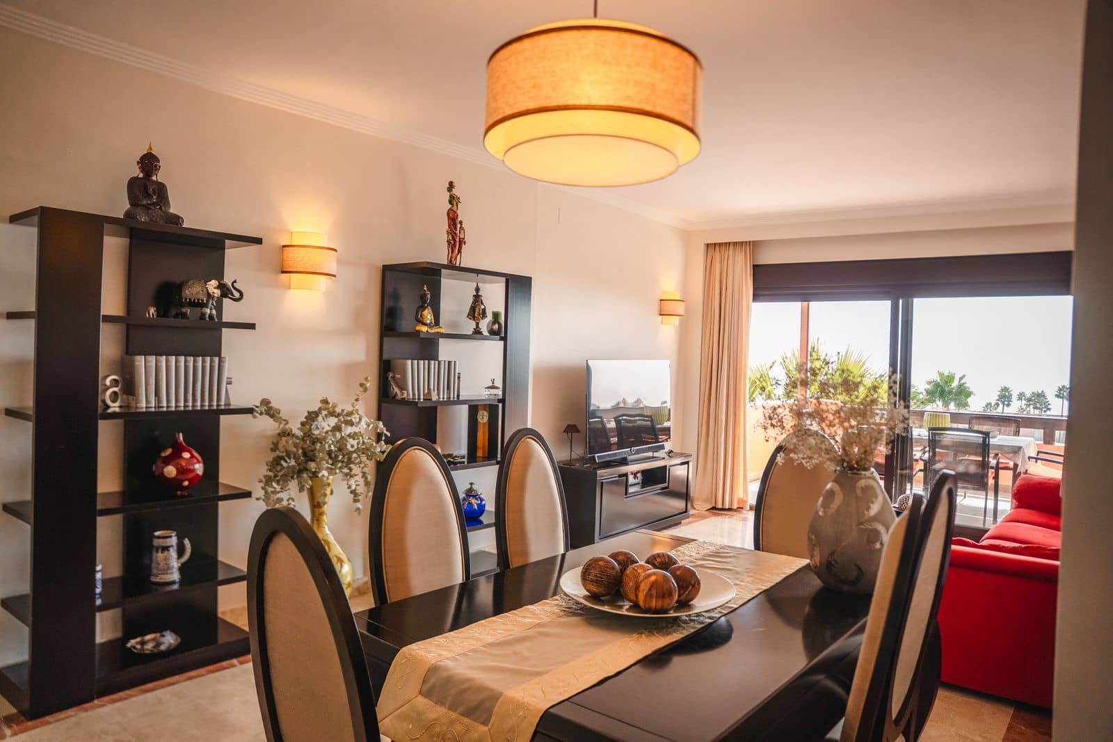 3 bedroom Beach Apartment for sale in Estepona with pool garage - € 556,000 (Ref: 10153627)
