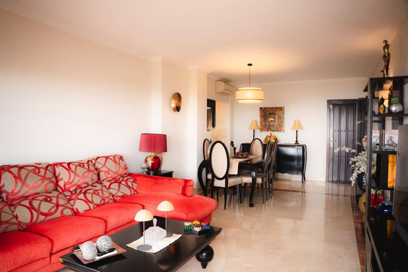3 bedroom Beach Apartment for sale in Estepona with pool garage - € 556,000 (Ref: 10153627)