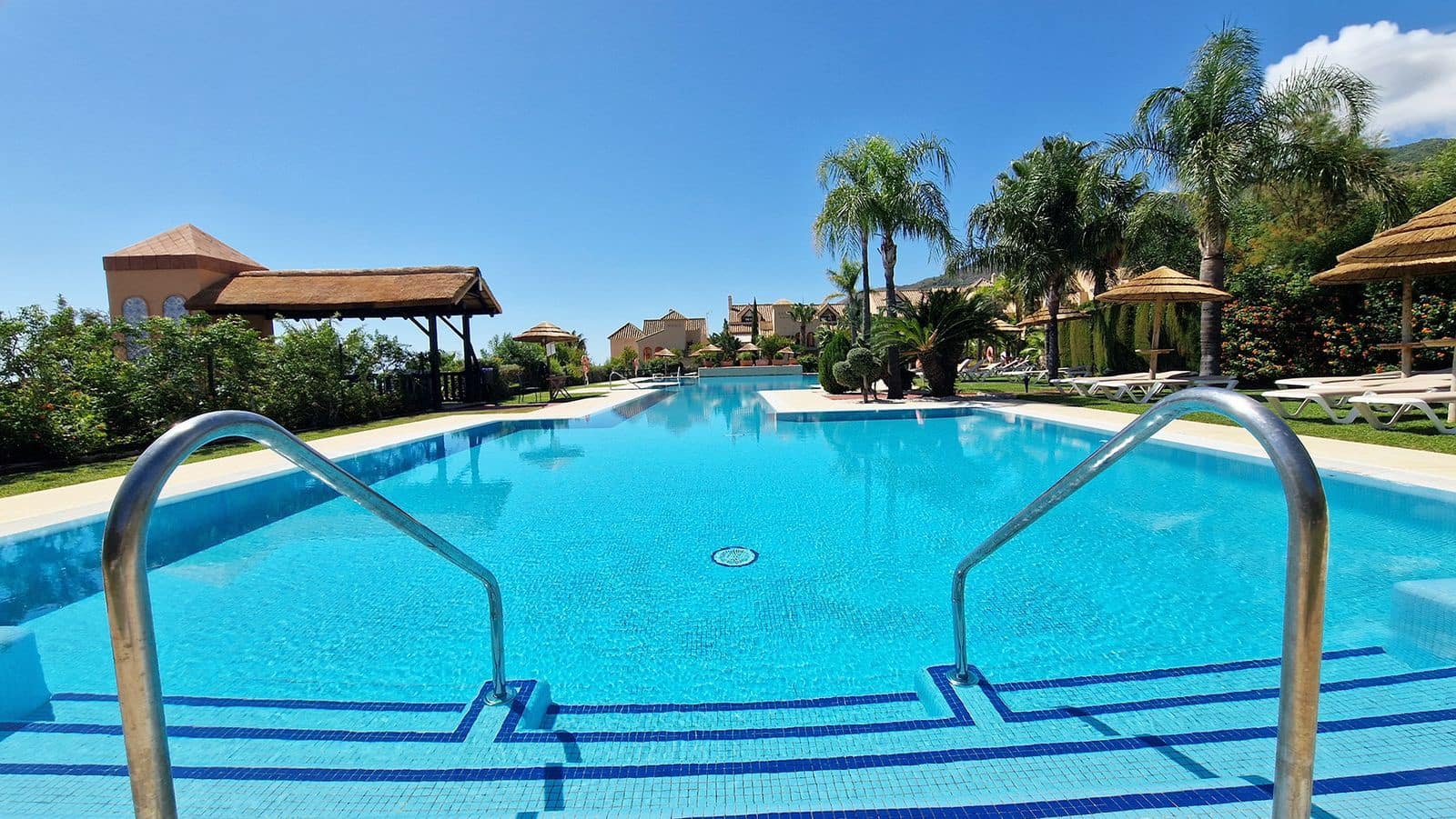2 chambre Penthouse à vendre à Benalmadena avec piscine garage - 620 000 € (Ref: 10153628)