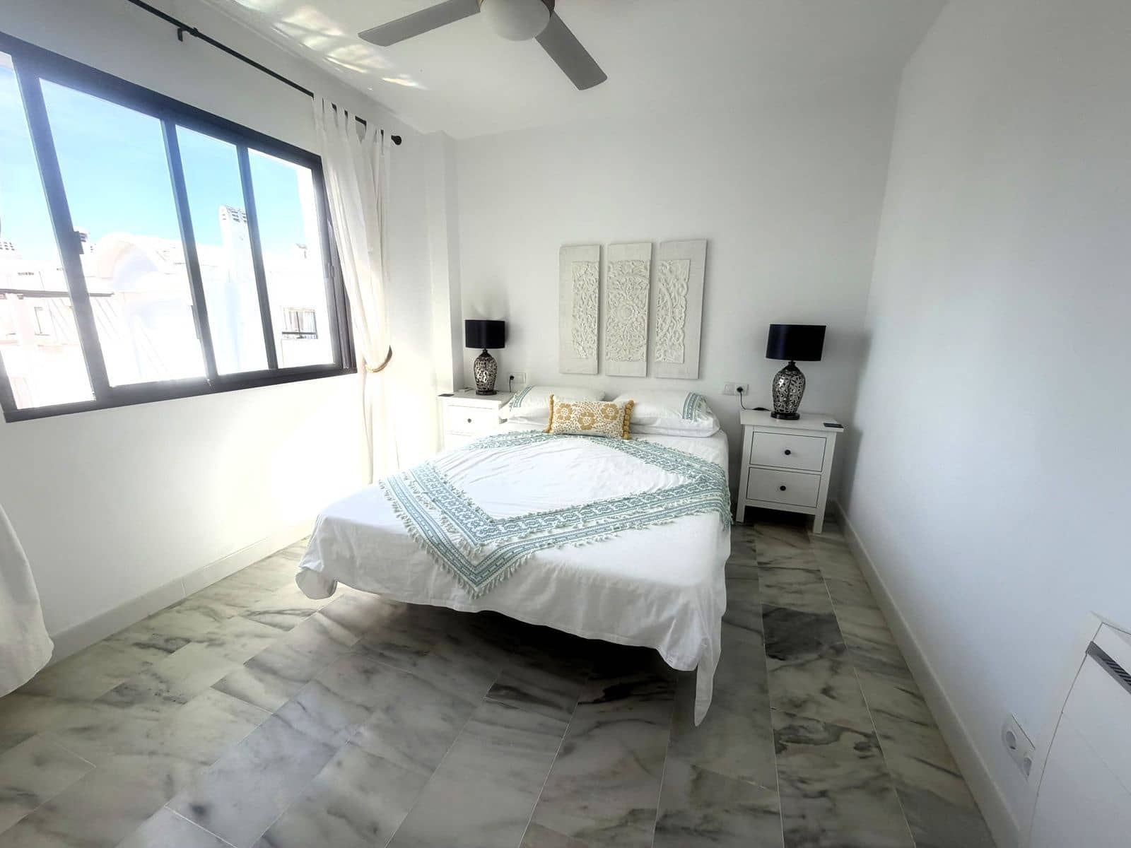 2 chambre Penthouse à vendre à El Paraiso avec piscine garage - 342 000 € (Ref: 10153629)
