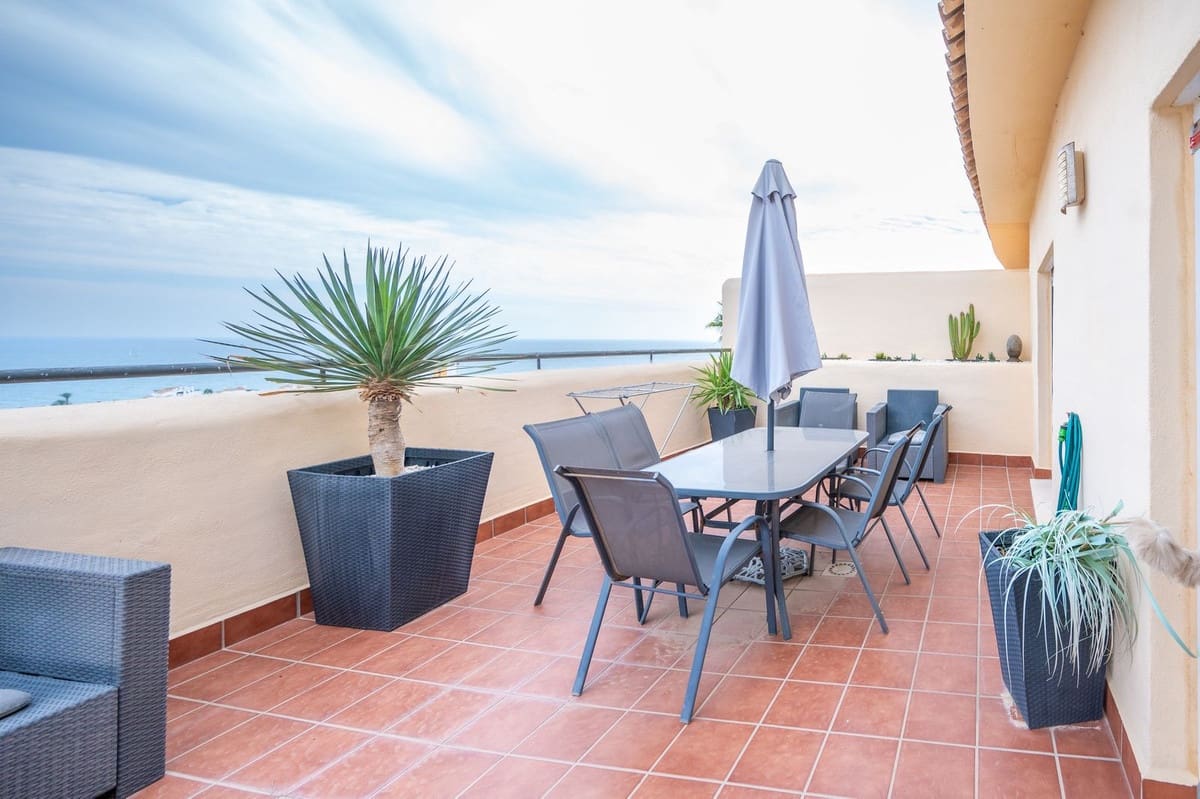 4 bedroom Townhouse for sale in La Cala de Mijas, Mijas € 565,000