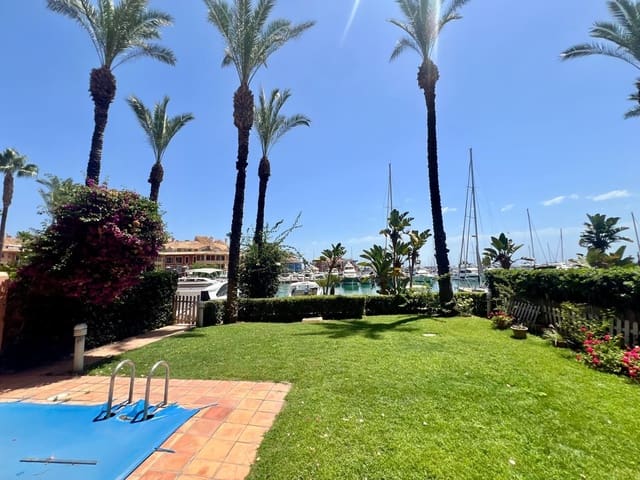 3 soveværelse Lejlighed til salg i Sotogrande Costa, San Roque - € 1.485.000 (Ref: 9137206)