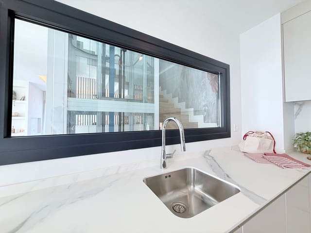 3 camera da letto Villetta Bifamiliare in vendita in Malaga città - 1.650.000 € (Rif: 9400594)