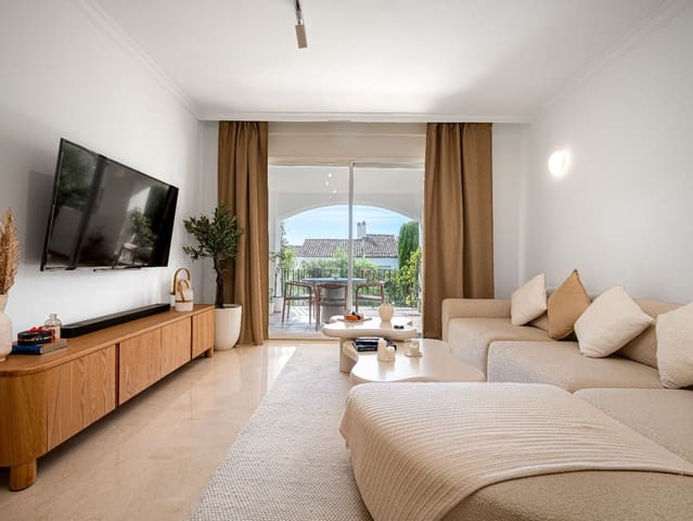 2 soveværelse Lejlighed til salg i La Quinta, Benahavís - € 415.000 (Ref: 9431349)