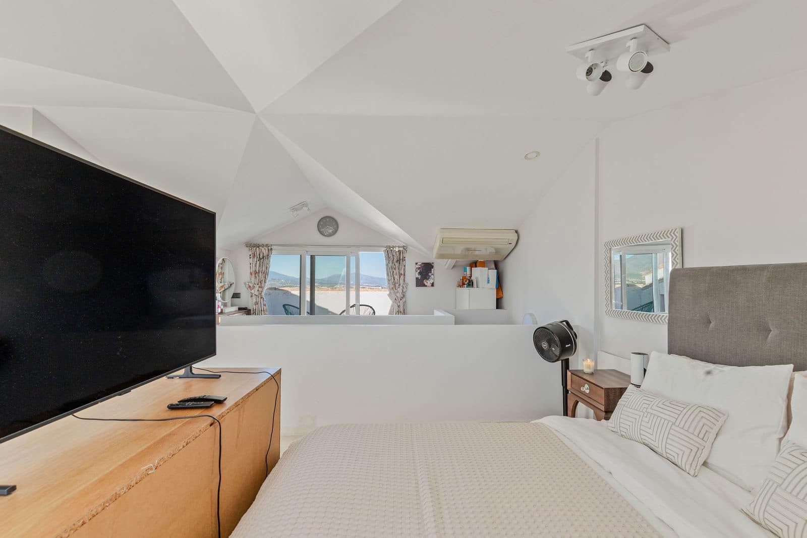 5 sypialnia Dom na sprzedaż w Manilva - 499 000 € (Ref: 9431351)