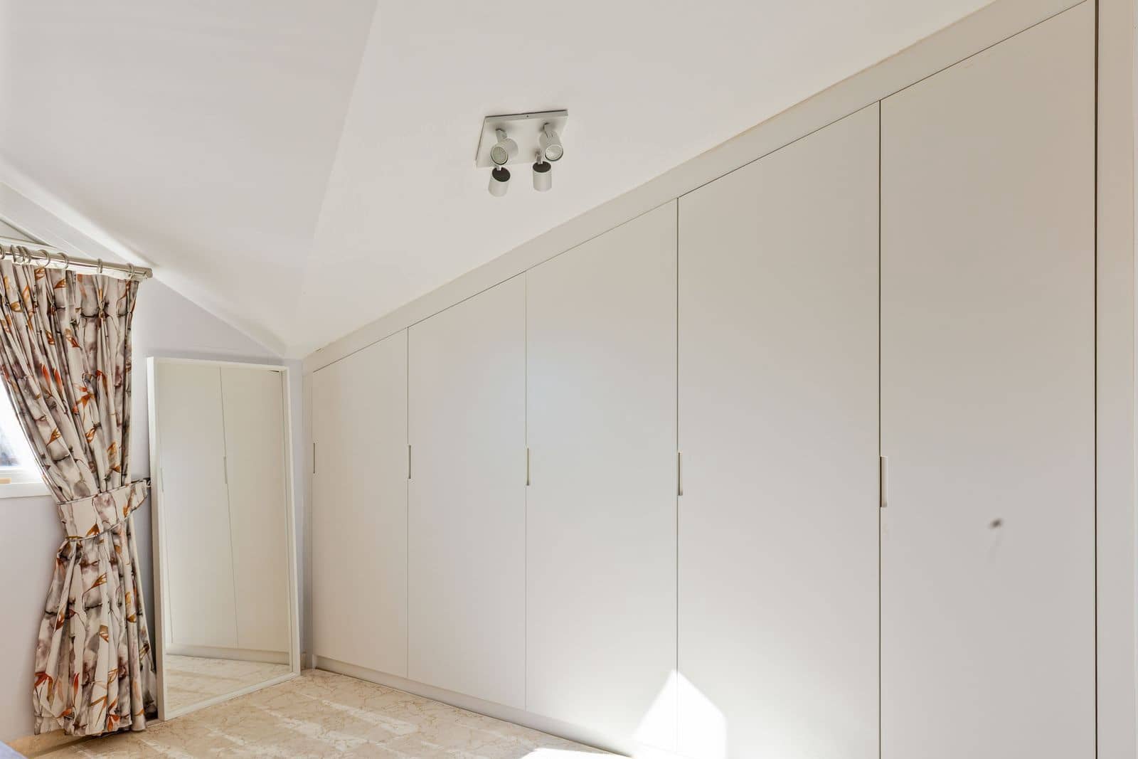 5 sypialnia Dom na sprzedaż w Manilva - 499 000 € (Ref: 9431351)