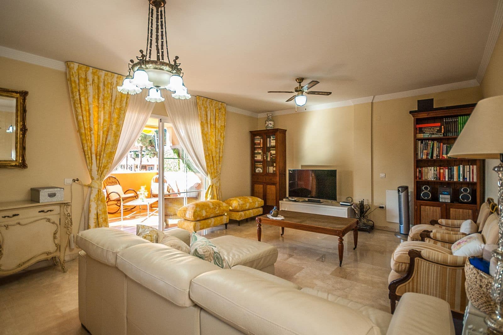 2 soverom Leilighet til salgs i Elviria - € 549 000 (Ref: 9431353)