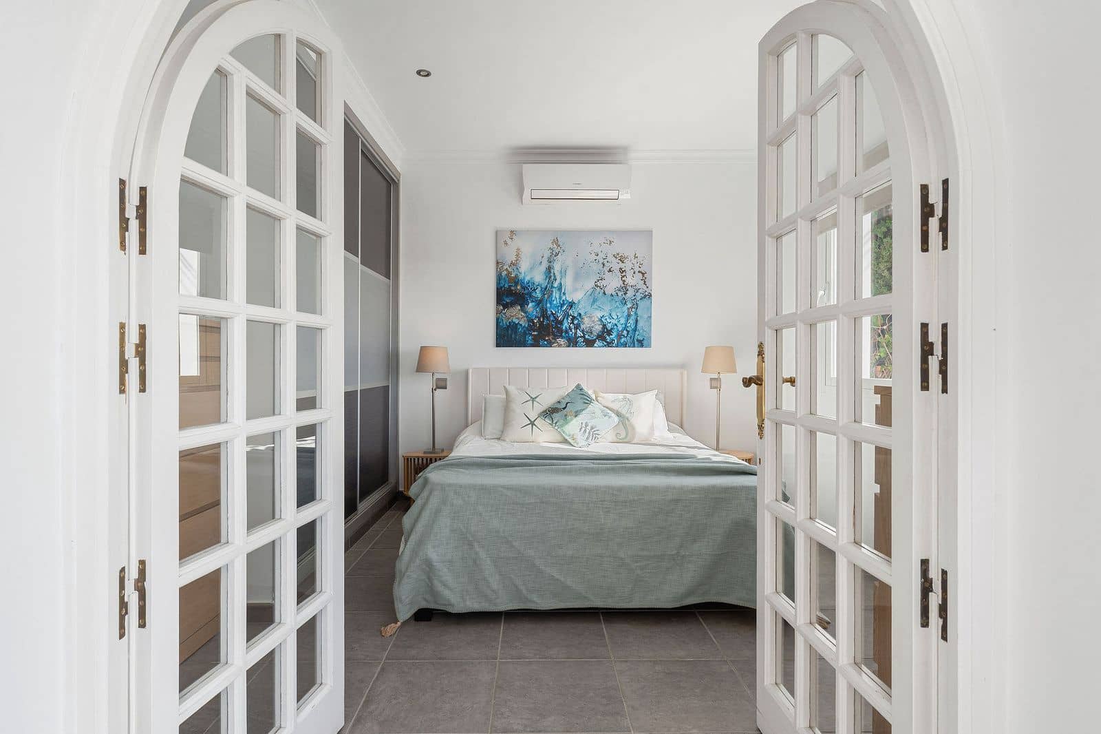 3 soveværelse Semi-Rækkehus til salg i Nueva Andalucia - € 595.000 (Ref: 9431354)