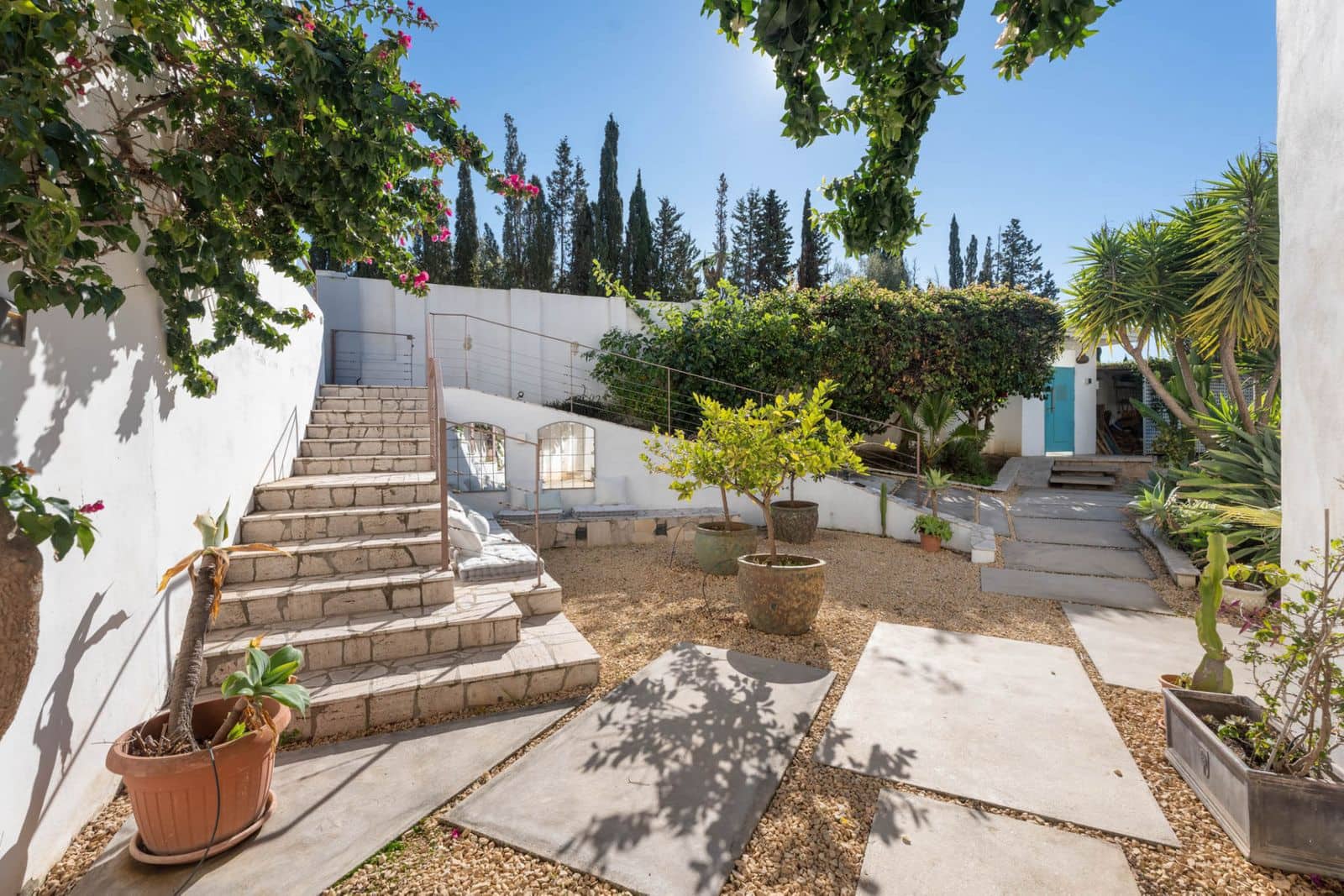 6 bedroom Villa for sale in El Rosario - € 2,595,000 (Ref: 9431371)